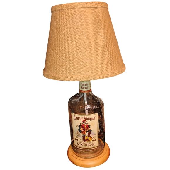 Captain Morgan Tan Table Lamp - Picture 1 of 3